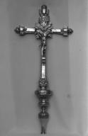 Croix de procession, église paroissiale Saint-Etienne (Val-d'Izé)