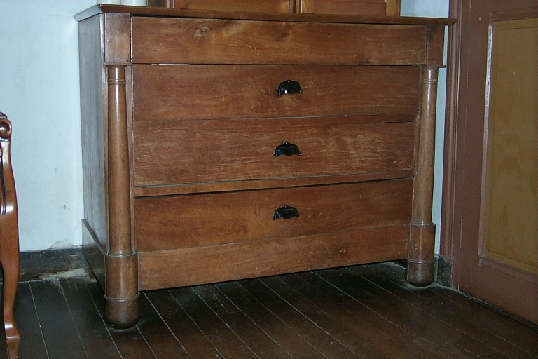 Commode de sacristie (?)