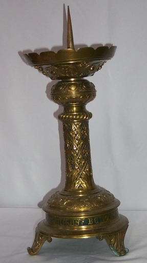 Paire 1 de chandeliers d'autel