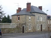 Maison de notaire, 46, 48 rue de Fougères (Liffré)