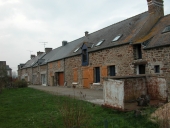 Ensemble de cinq maisons, la Bossaine (Lillemer)