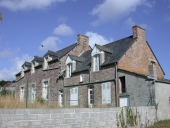 École Saint-Joseph, rue des Vallons (Pléboulle)