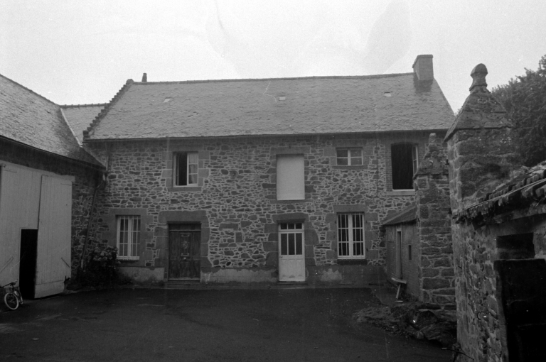 Ferme, les Hurettes (La Gouesnière)