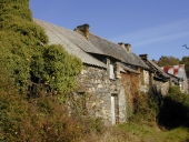 Alignement de logis, le Rocher (Saint-Just)