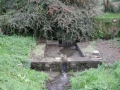 Fontaine de Kermabusson, Hent ar Bamelo, Traou an Dour (Plestin-les-Grèves)