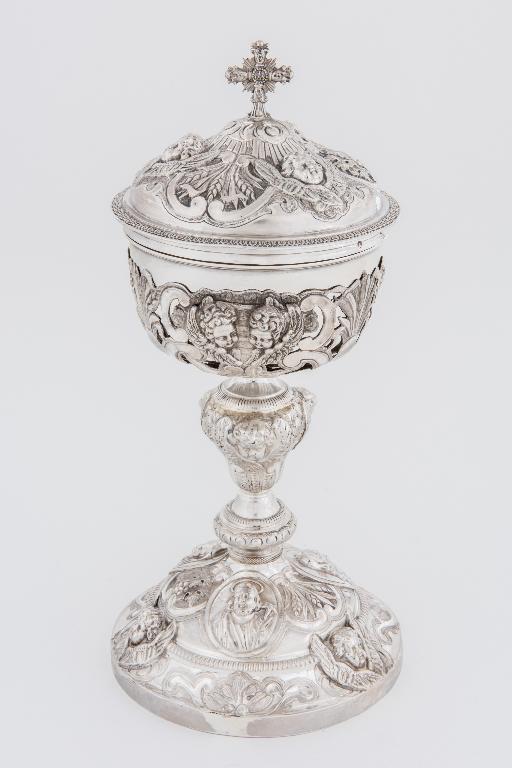 Ciboire (orfèvre : Dejean, Joseph Philippe Adolphe)