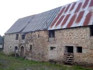 Alignement de maisons et fermes, deux maisons de prêtre (Aucaleuc)
