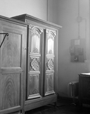 Armoire de sacristie, église paroissiale Notre-Dame (Pocé-les-Bois)
