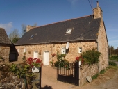 Les manoirs, le presbytère, les maisons, les fermes et les logis sur la commune de Penvénan