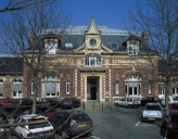 École de médecine et de pharmacie, 71 rue Dupont-des-Loges ; boulevard René-Laënnec (Rennes)