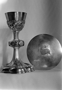 Calice, patène (2), église paroissiale Notre-Dame (Trémargat)