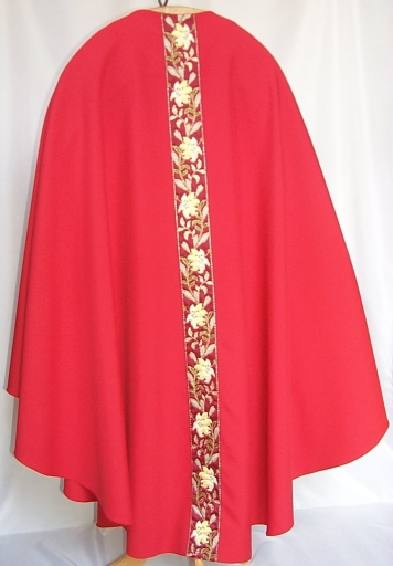 Ornement rouge 4 : chasuble