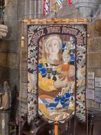 Bannière de Notre-Dame de Ty Mamm Doué et du père Maunoir, chapelle Ty Mamm Doué (Quimper)