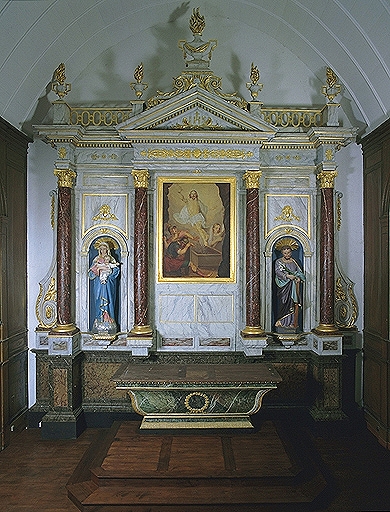 Ensemble du maître-autel (autel, 2 gradins, retable, degré, tabernacle)
