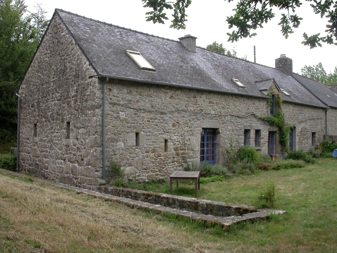 Moulin à farine de la Lande, actuellement maison (Ploeuc-sur-Lié fusionnée en Ploeuc-L'Hermitage en 2016)