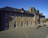 Mairie-école, impasse du Pont aux Prêtres (La Fresnais)