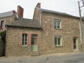 Maison, Bazouges-sous-Hédé, route Départementale de Bazouges-sous-Hédé à Mordelles (Hédé)