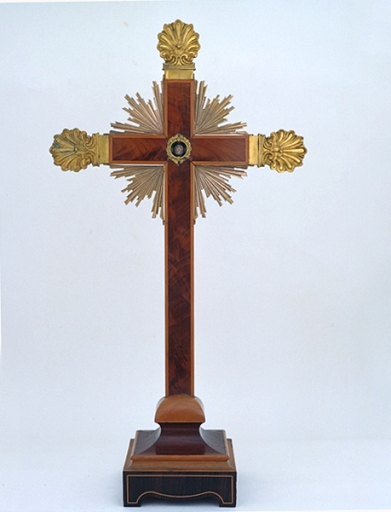Croix-reliquaire