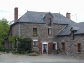 Maison, 29 rue de l'Eglise (Saint-Thurial)