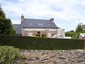Maison, 7 rue des Cytise, la Roche-Rouge (Plouguiel)