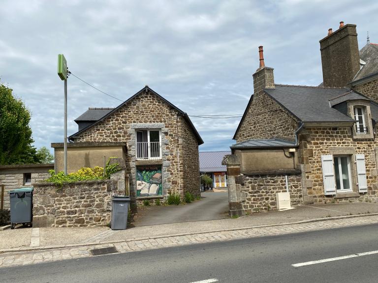 Laiterie, 25 rue Libération (Bécherel)