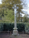 Croix monumentale, rue du Marché (Plélan-le-Grand)