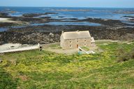 Caserne de l'île aux Moines (Perros-Guirec)