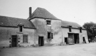 Manoir, actuellement ferme, la Ville Guy (Acigné)