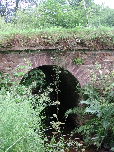 Pont routier, près de l'Epinais (Monterfil)