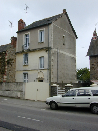 Maison, actuellement immeuble, 13 rue Champion-de-Cicé (Rennes)