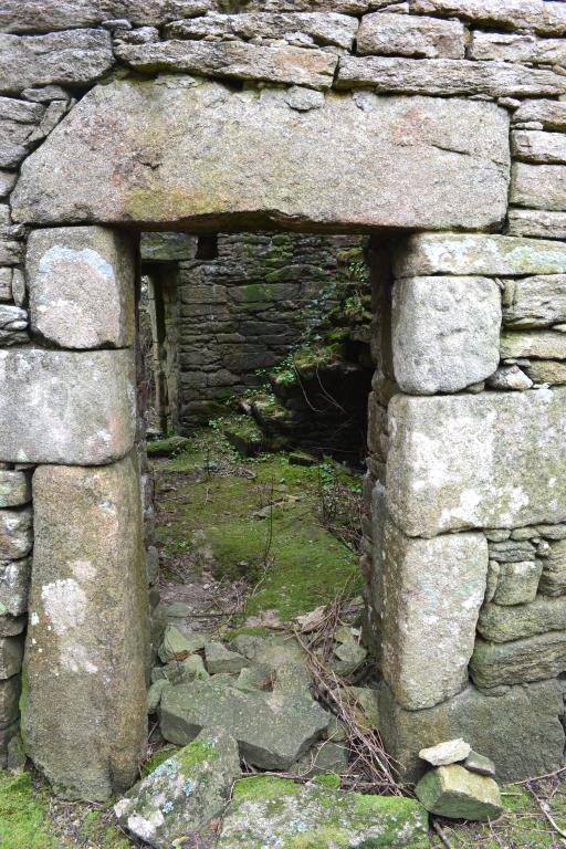 Moulin à vent, près de Quéristin (Plouhinec-29)