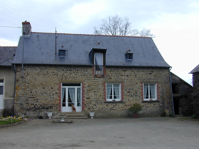 Ferme, la Motte (Saint-Aubin-du-Pavail fusionnée en Châteaugiron en 2017)