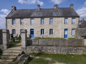 Presbytère (Plounévez-Moëdec)