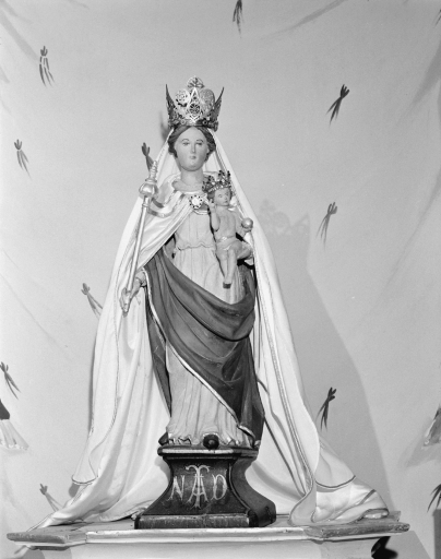 Statue de procession : Vierge à l'Enfant