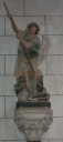 Statue sur socle : saint Michel