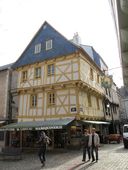 Maison, 1 rue Saint-Salomon ; 5 place Henri IV (Vannes)