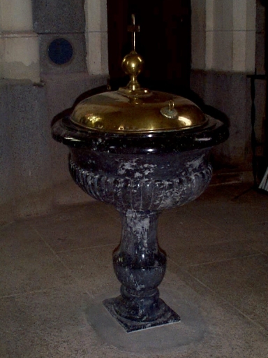 Fonts baptismaux (Campel fusionnée en Val d'Anast en 2017)