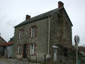 Maison, 13 rue J.J. Chevrel (Dourdain)