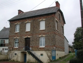 Maison, 39 rue Saint Nicolas (Sens-de-Bretagne)