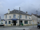 Ancien restaurant et magasin de commerce, actuellement café-restaurant, 1 et 3 rue Camille-Saint-Saëns (Rennes)
