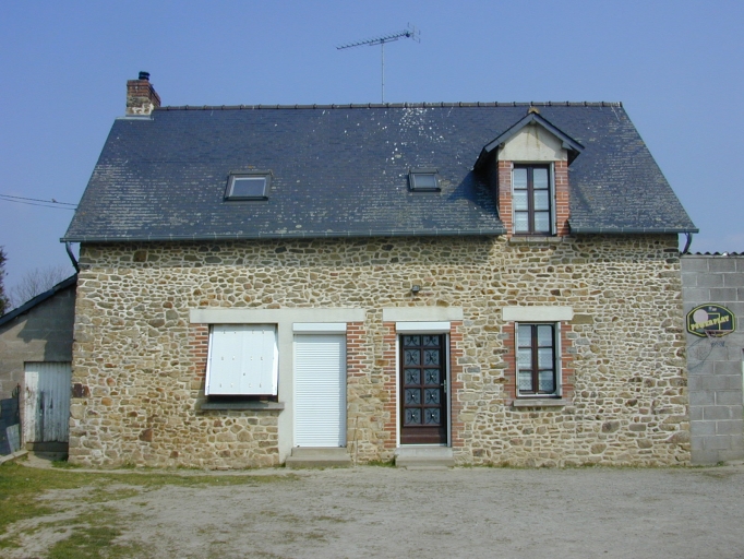 Maison, la Haute Fleurinais, la Cour Verte (Domalain)