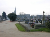 Cimetière, rue Jean-Pierre Florian (Liffré)