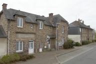 La mairie et les écoles de la commune de Chartres-de-Bretagne