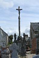 Croix de cimetière, bourg (Troguéry)