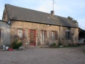 Ferme, le Cerisier des Landes (Le Pertre)