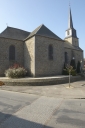L'église et les croix monumentales sur la commune de Saint-Guinoux