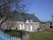 Maison, rue de la Pointe aux Chèvres, le Vieux-Bourg (Fréhel)
