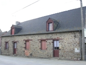 Maison à boutique, route de La Guerche-de-Bretagne (Chelun)