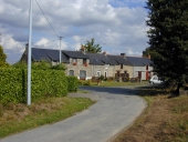 Alignement de logis 2, les Clôtures (Lieuron)