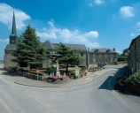 Cimetière, tombeaux et monuments aux morts sur la commune de Lieuron